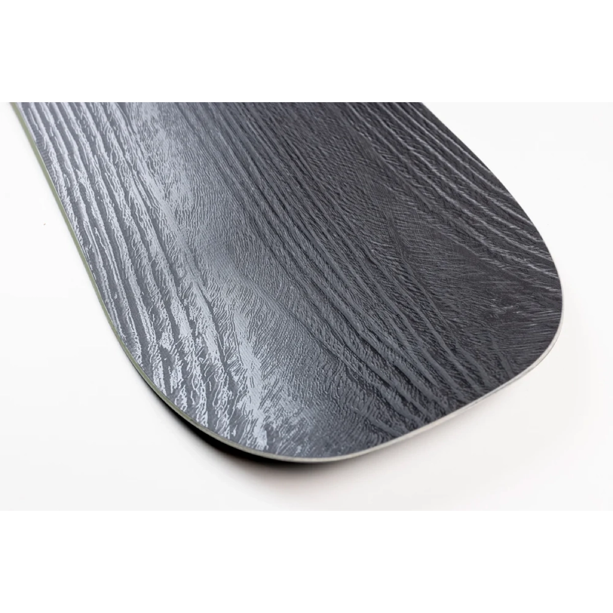 Cuir de chaussure, aspect bois, semelle de chaussure, gris, propriétés de glisse, aspect bois, aspect noyer, veinage du bois, surface lisse, coins arrondis
