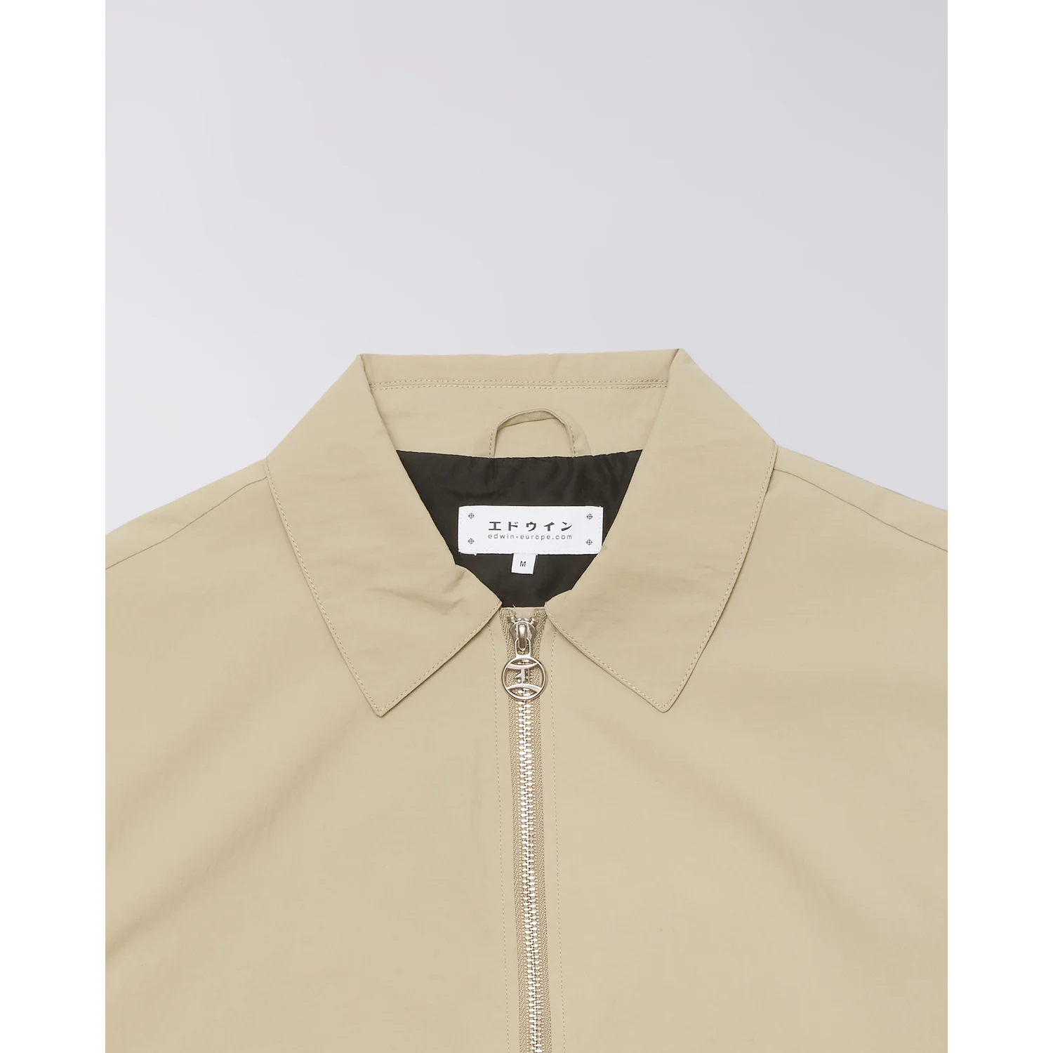 Beige Jacke, Reißverschluss, Umlegekragen, Metallreißverschluss