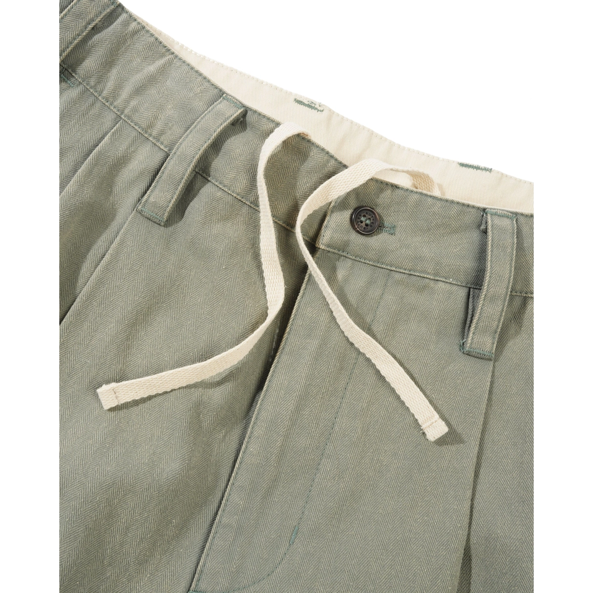 Pleated Trousers Hemdjacke, Hemdstoff, Kordelzug, Knopf, Hahnentrittmuster, Hose, Kordelzug, Gürtelanhänger?, Herringbone Muster, Beige-Grün