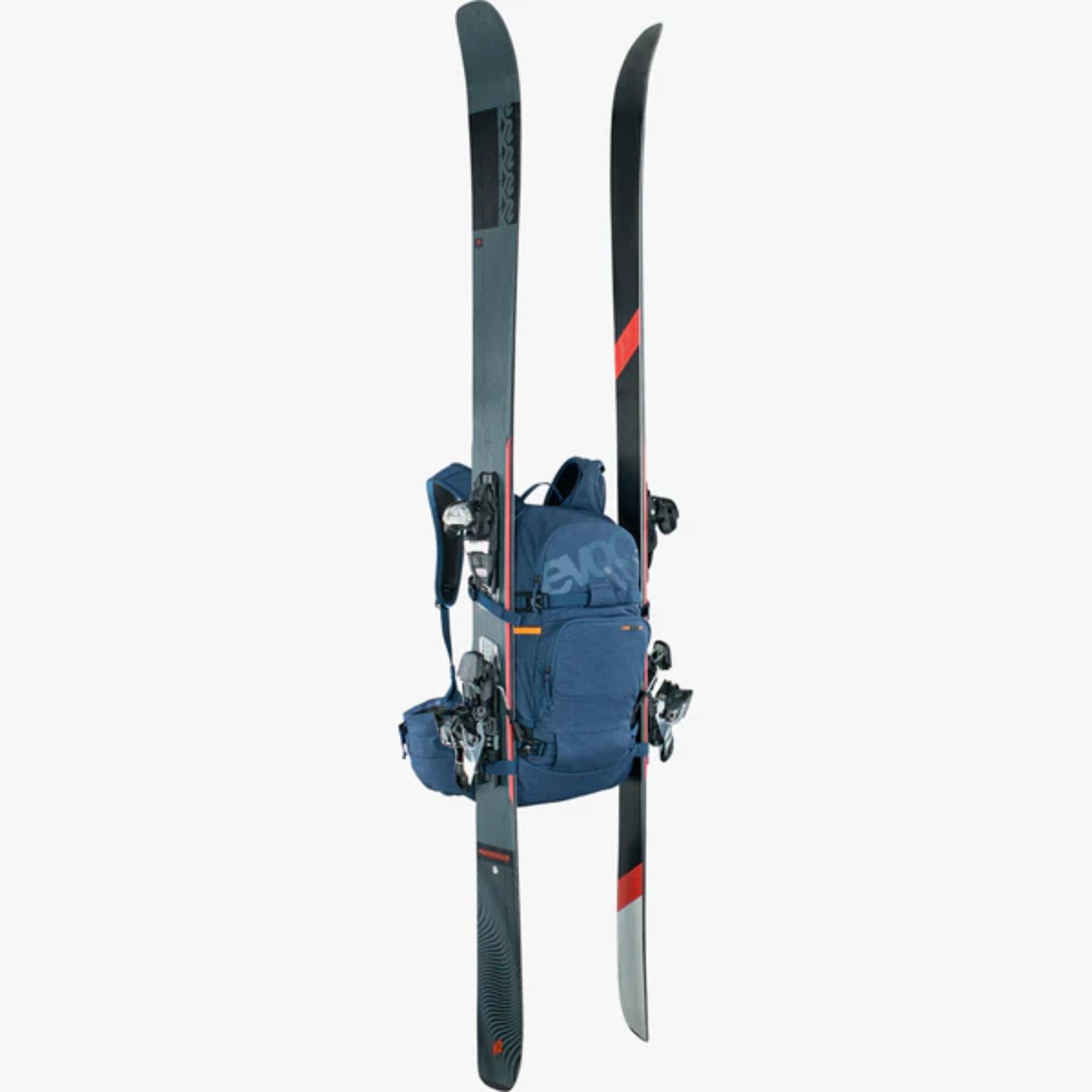Skis, Skistöcke, Rucksack, Schnee, Skimodell