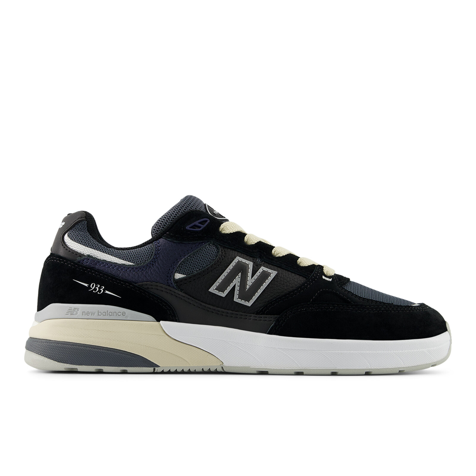 UN 933 Baskets, chaussures, noir, basses, en mesh