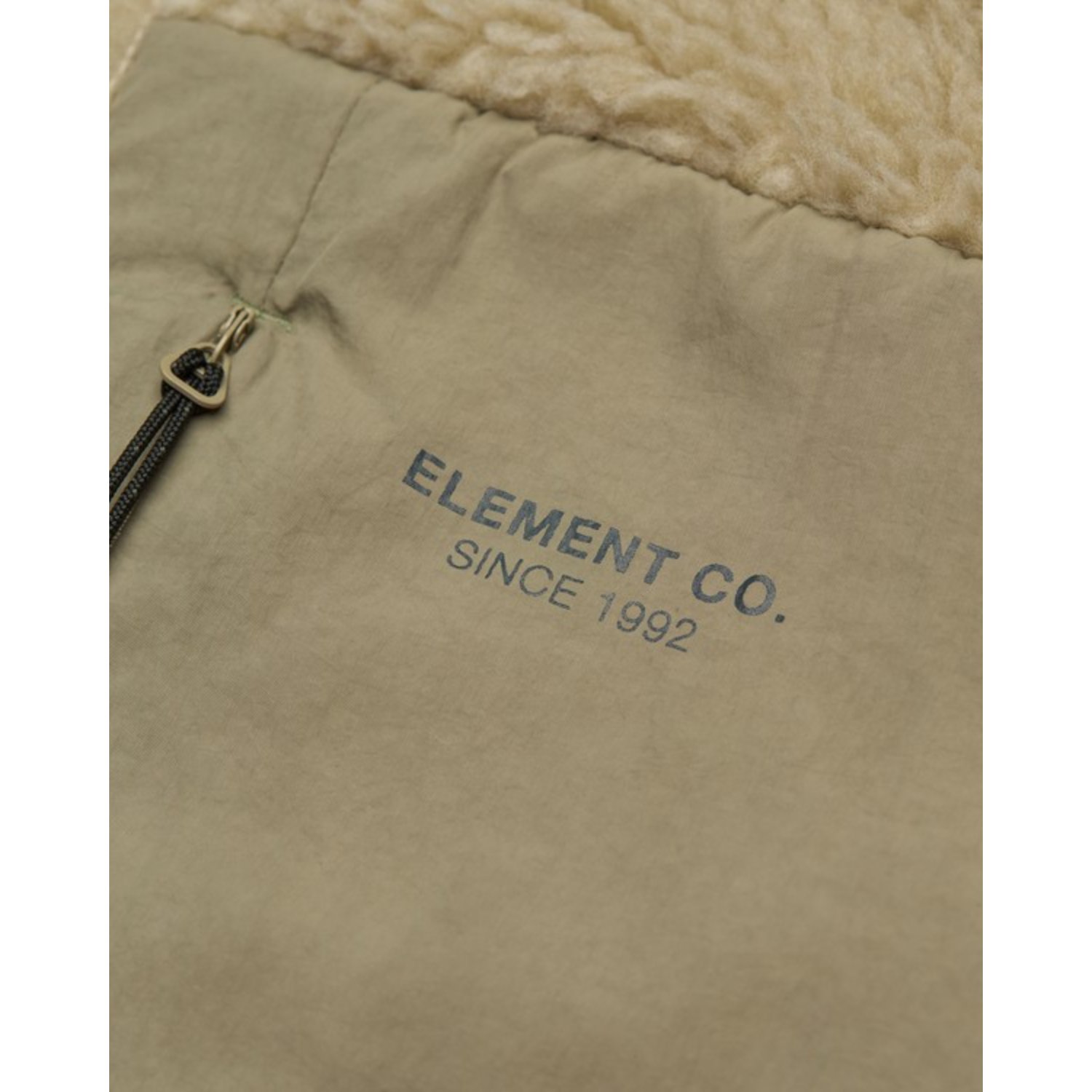Parka, manteau, polaire, fermeture éclair, logo
