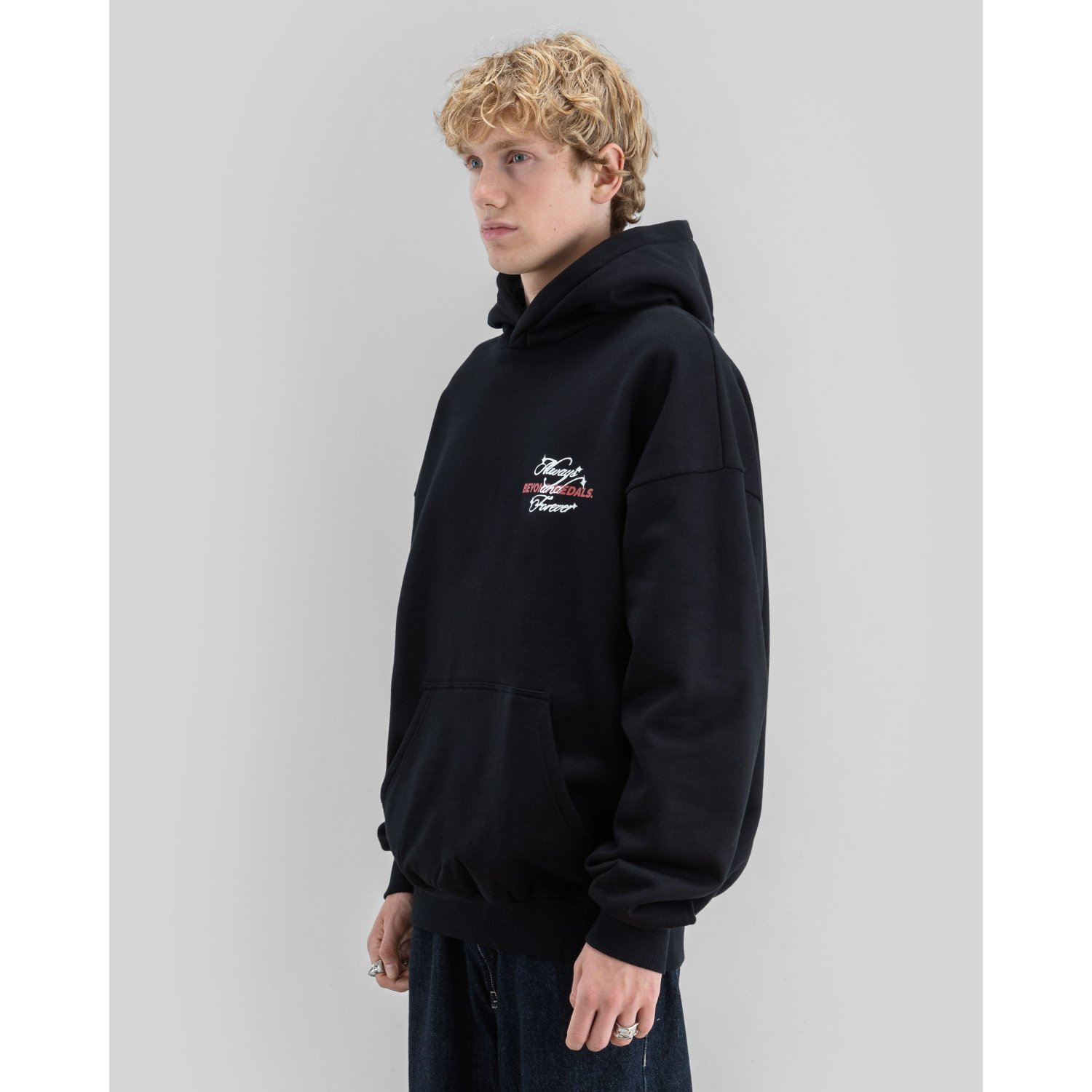 Forever Hoodie Hoodie, Pullover, Kangaroo-Tasche, Nachtblau, Aufdruck, Hoodie, Pullover, Dunkelblau, Kängurutasche, Kapuze, Hoodie, Kapuzenpullover, Schwarzer Hoodie, Vorne Tasche, Logo-Stickerei