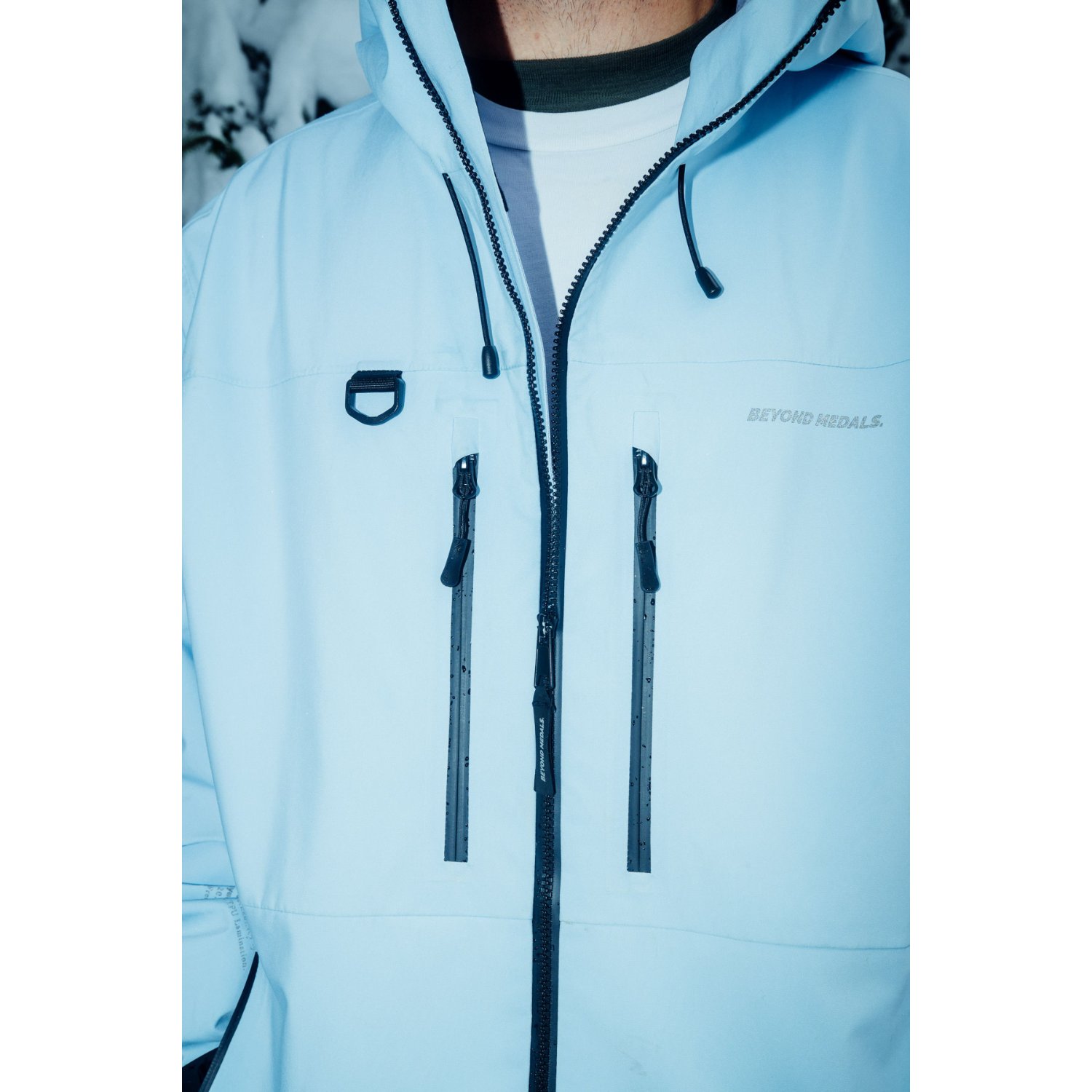 anorak, soft-shell, hellblau, Reißverschlusstaschen, Kapuze