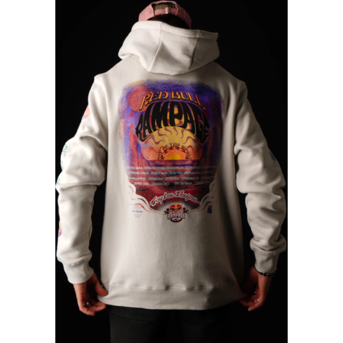 Tld X Rbull Vog Pullover Beig