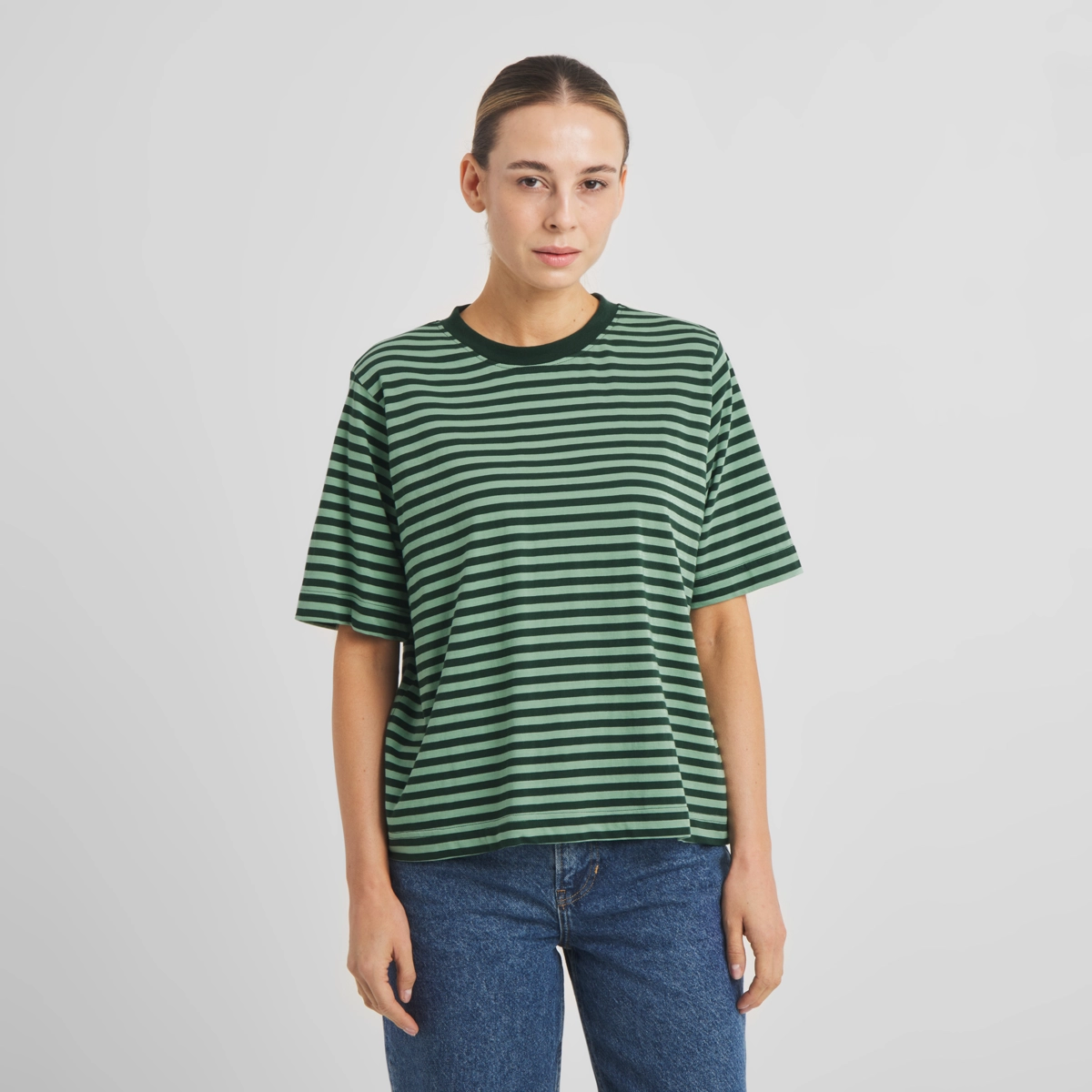 T-shirt Vadstena Stripes T-shirt, rayé, vert, manches courtes, col rond, T-shirt, rayé, manches courtes, vert, vêtements