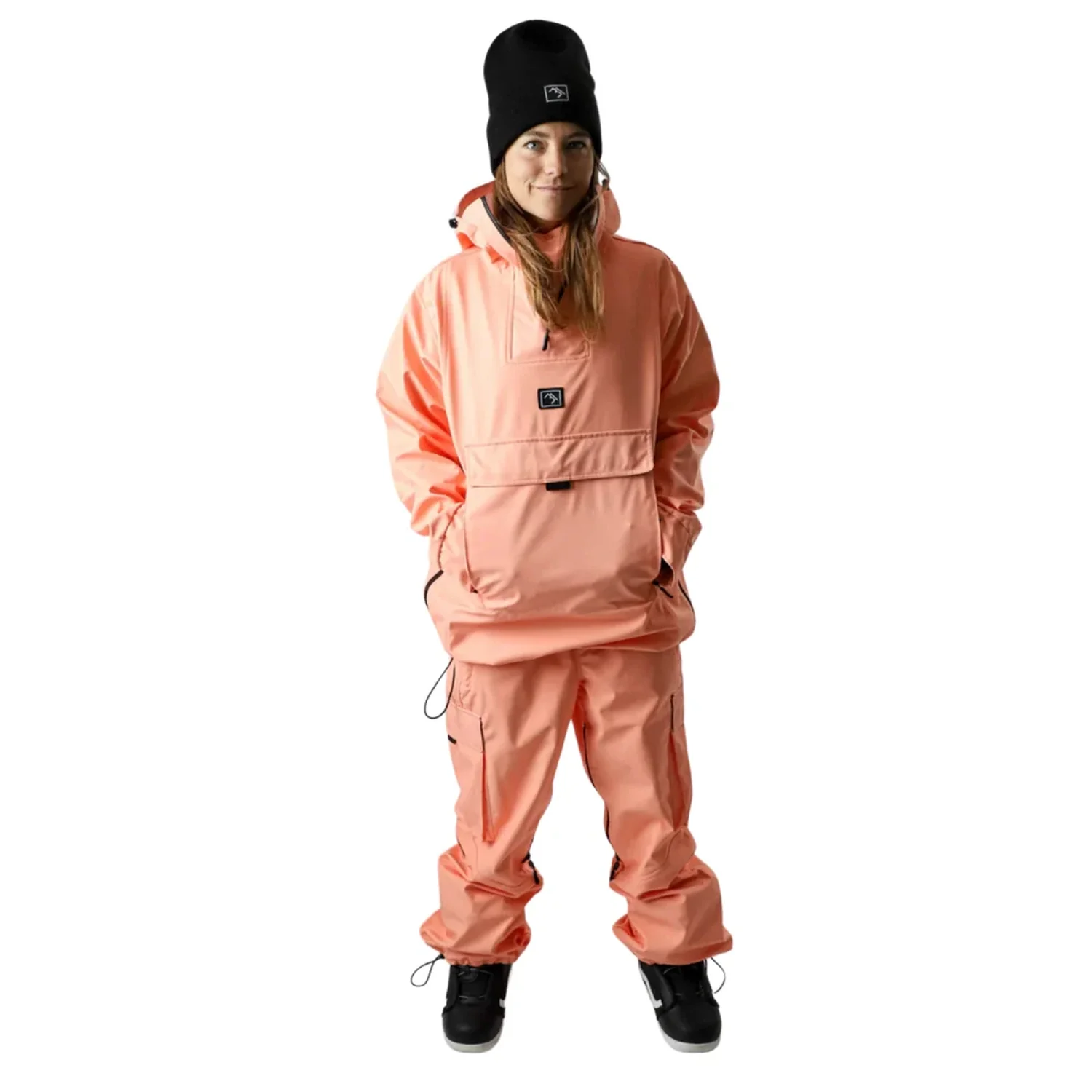 Anorak de ski, pantalon de ski, rose saumon, capuche, vêtements de neige