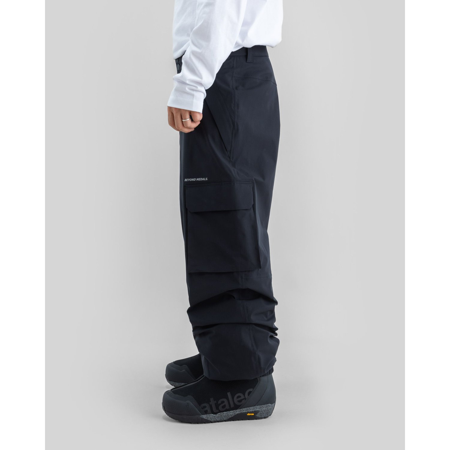 Hose mit Cargo, Cargo-Tasche, winddicht, dunkelgrau, wasserabweisend