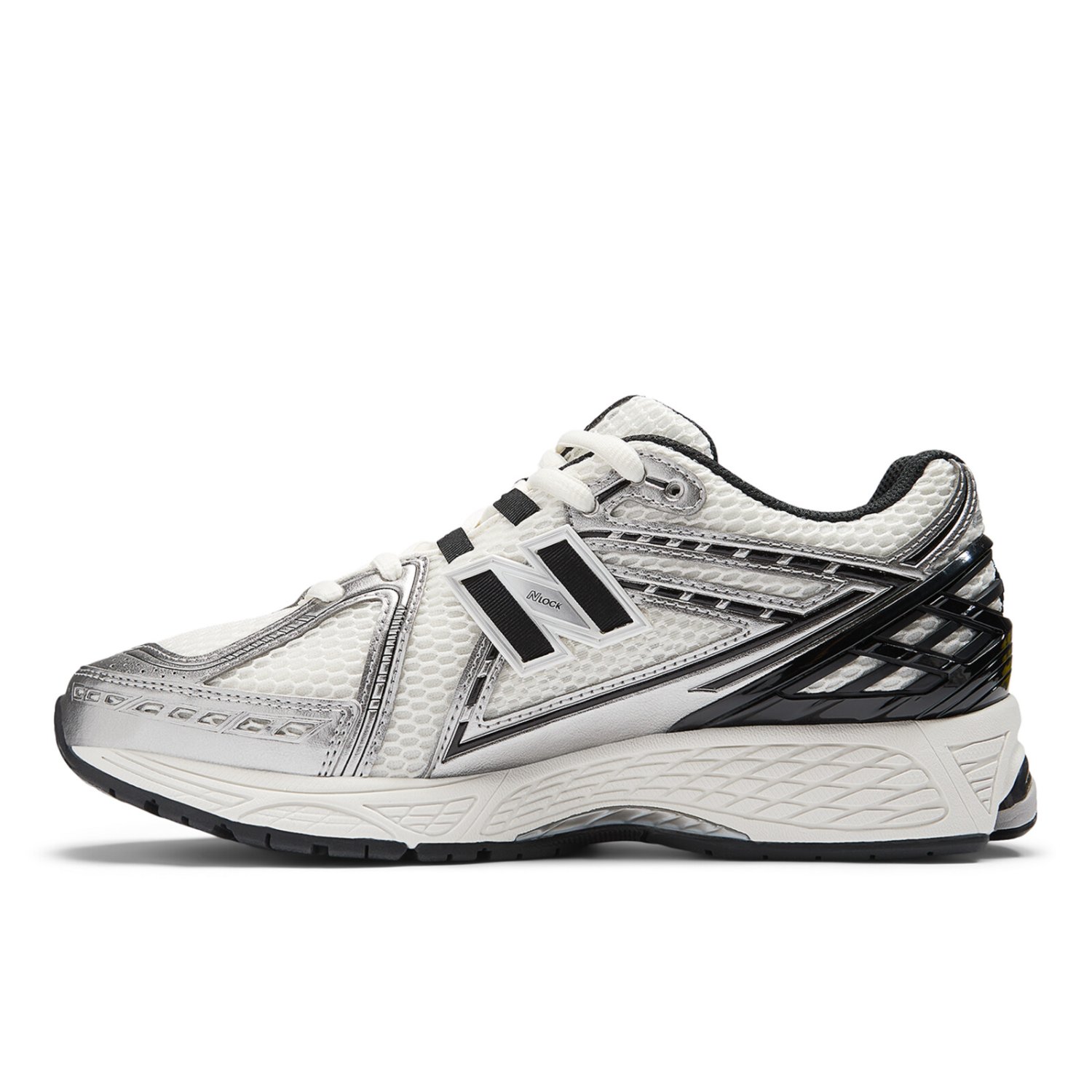 M 1906 Baskets, chaussures de course, blanches, grises, en mesh