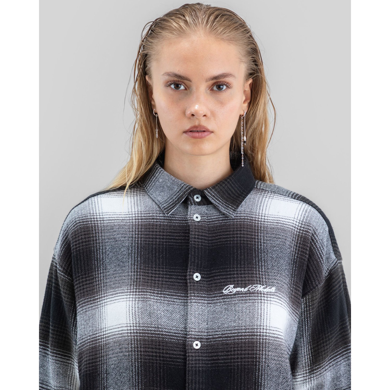 Chemise en flanelle, boutonnée, oversize, gris-noir