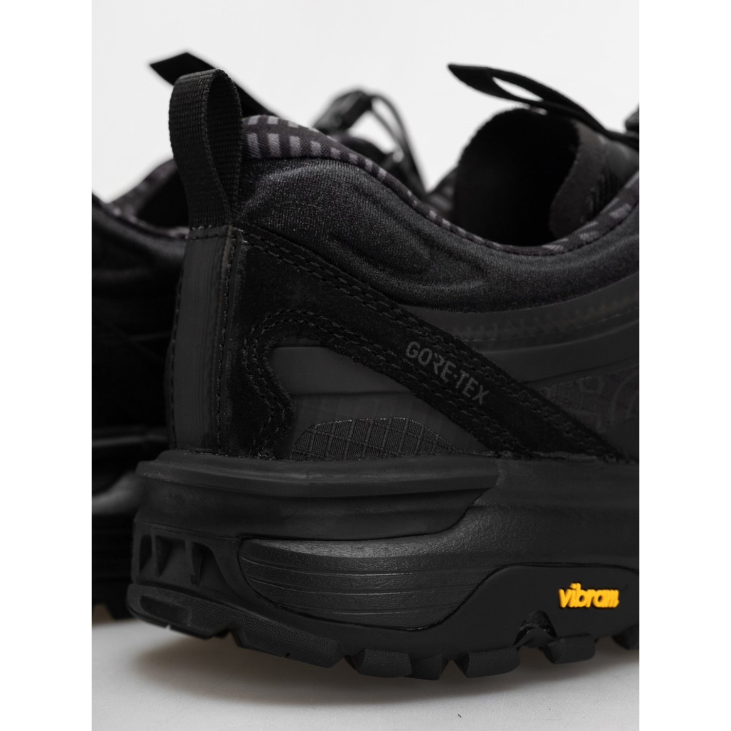 Gore-Tex, Sneaker, Schwarz, Trail, Vibram