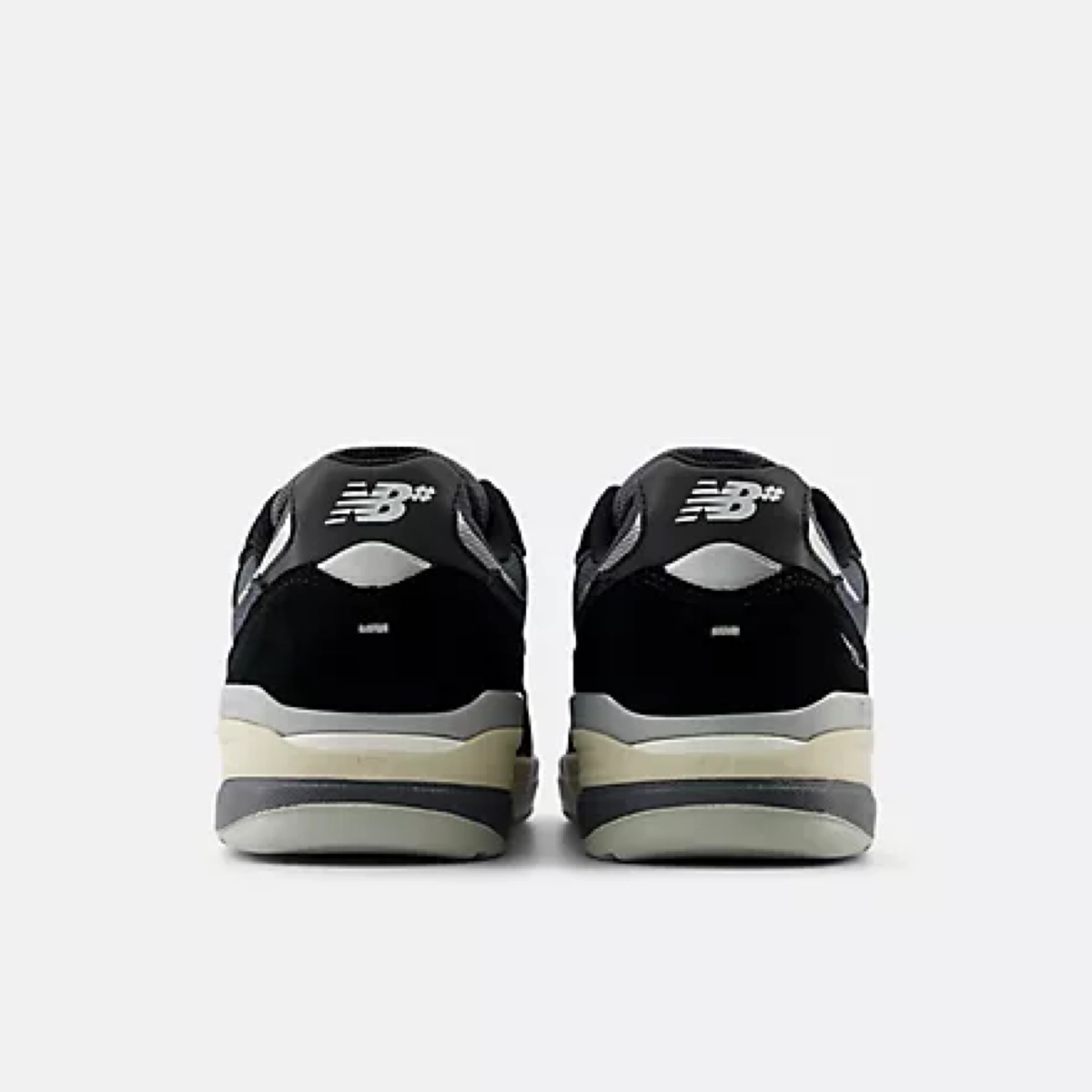 UN 933 New Balance UN 933 Black/eclipse, vue 5