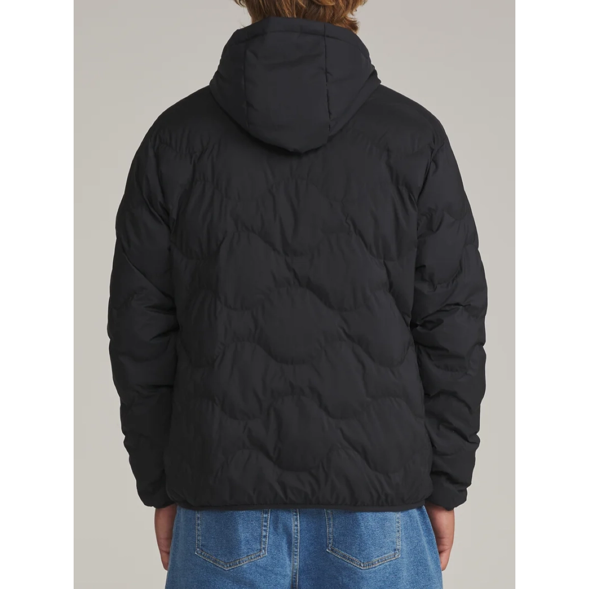 Veste matelassée, manches de sweat à capuche, noire, motif recyclé, matelassée